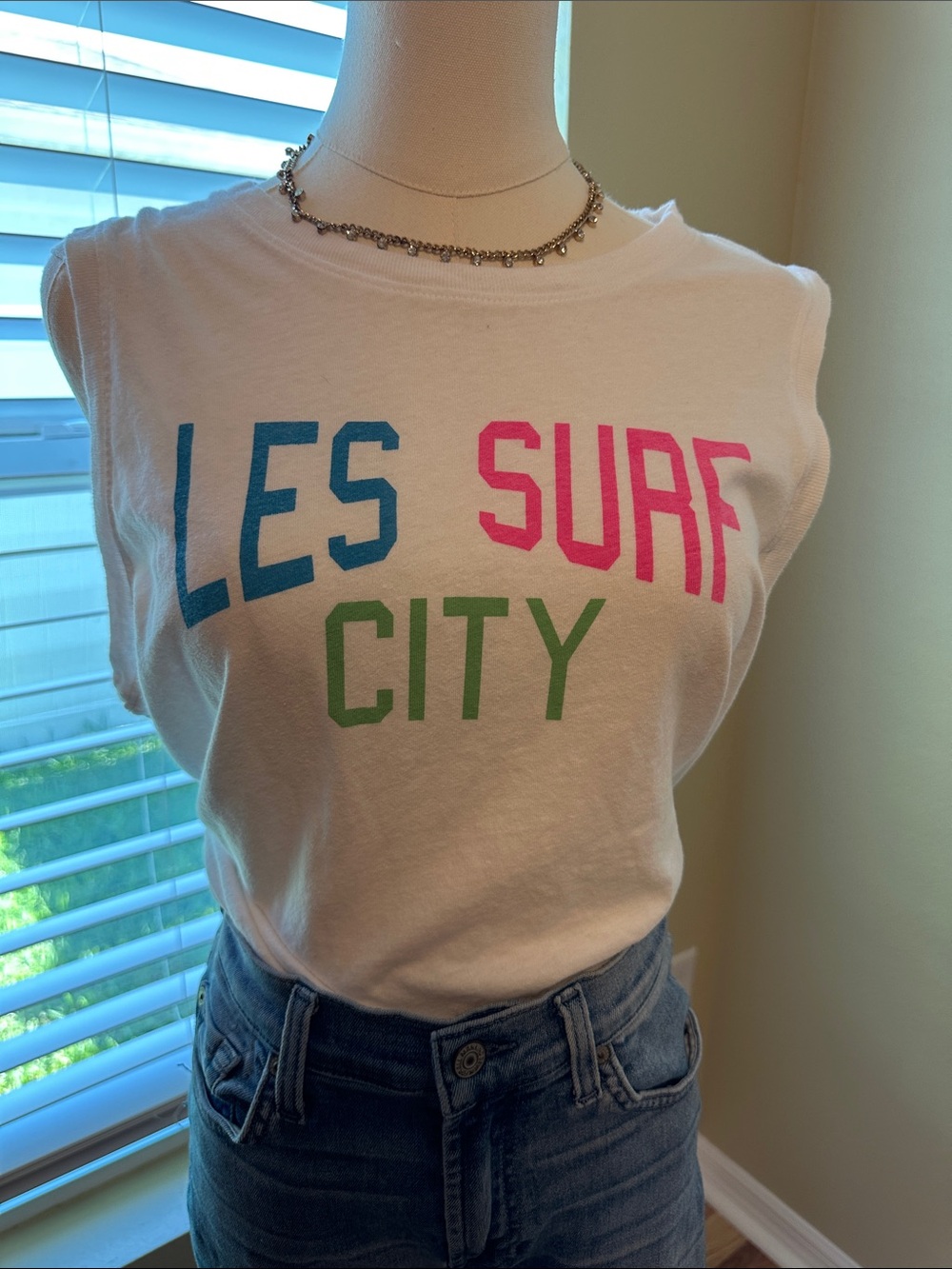 MOTHER White Graphic LES SURF CITY Tank Top Size M NWOT